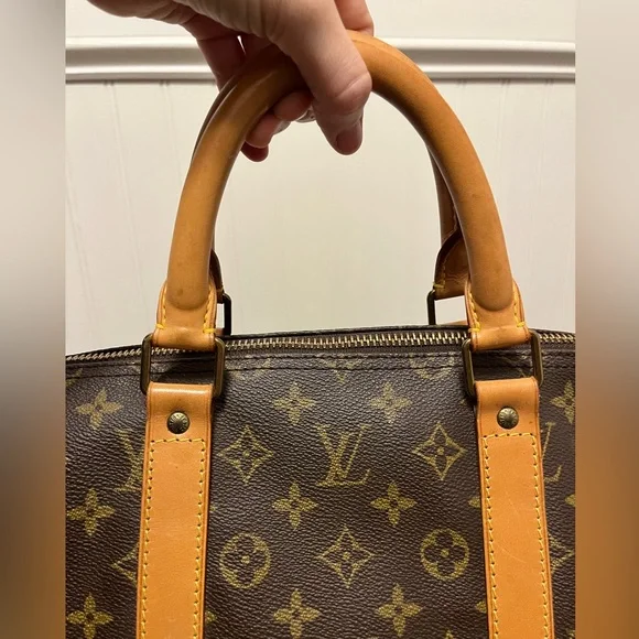Louis Vuitton Monogram Brown Duffel Bag with Tan Accents - Picture 5 of 12